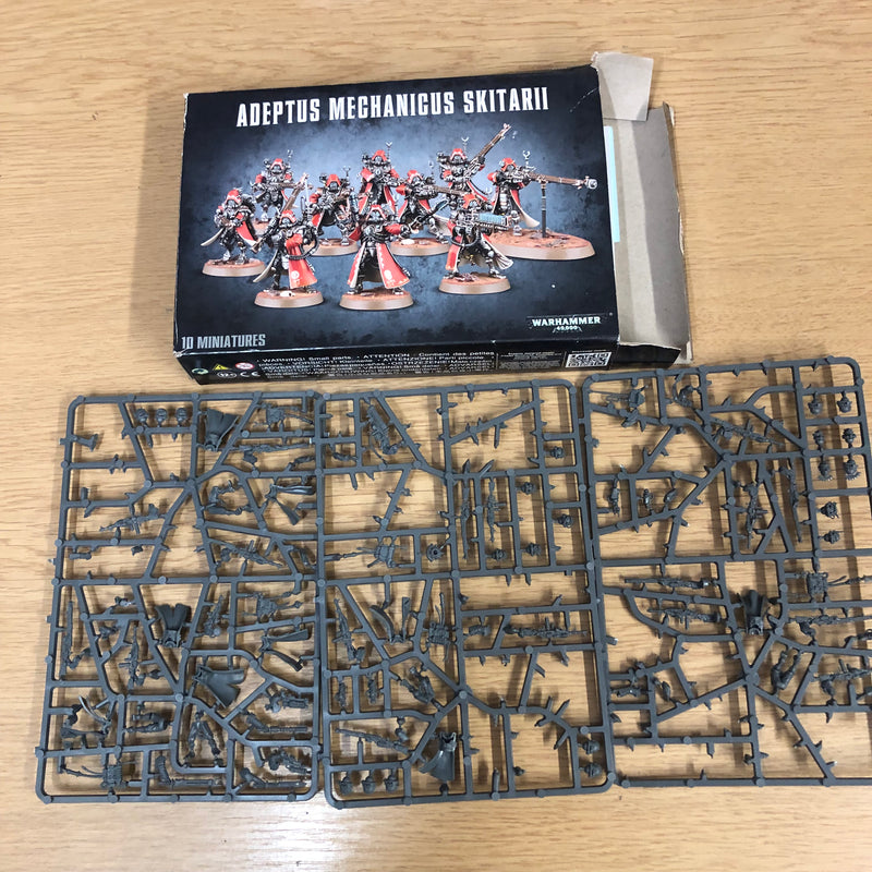 Warhammer 40k Adeptus Mechanicus Skitari -Missing Parts (BB117)