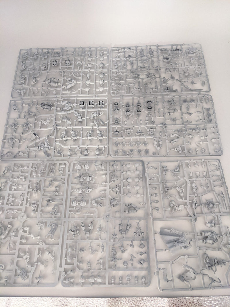 Space Wolves on sprue (AB021)