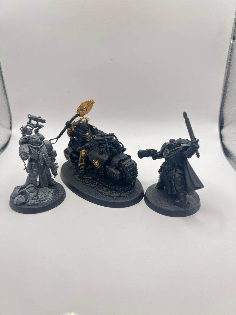 Warhammer 40K Lieutenant plus Apothecary and Chaplain on Bike  (BC115)